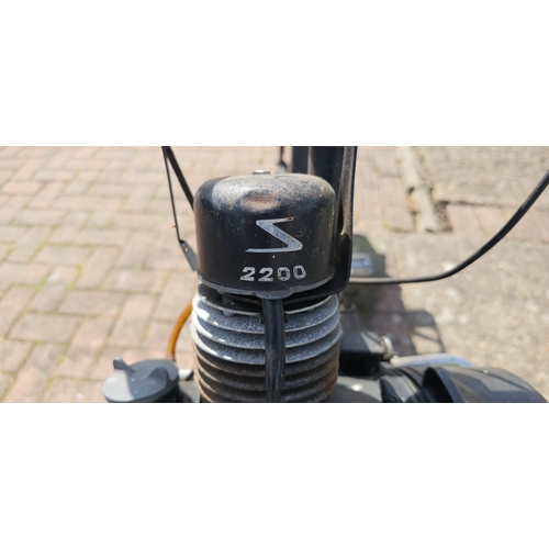284 - c.1961 VeloSolex, S2200, 49cc. Registration number no registered. Frame no number found. Engine numb... 