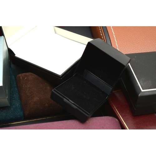 4 - A mixed collection of jewellery boxes.