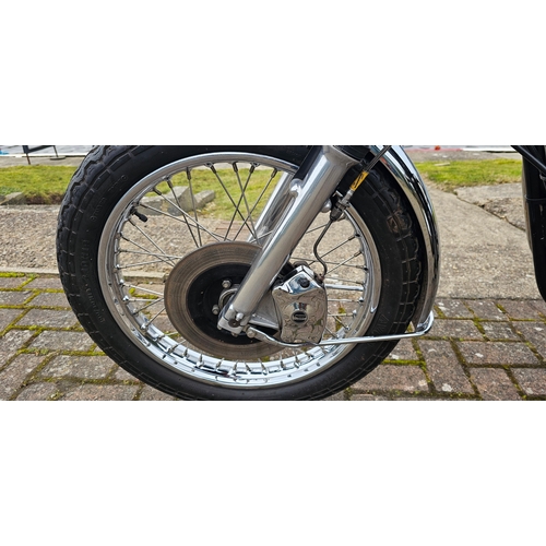 312 - 1980 Triumph Bonneville T140E, 744cc. Registration number NRO 699V. Frame number BB26369. Engine num... 