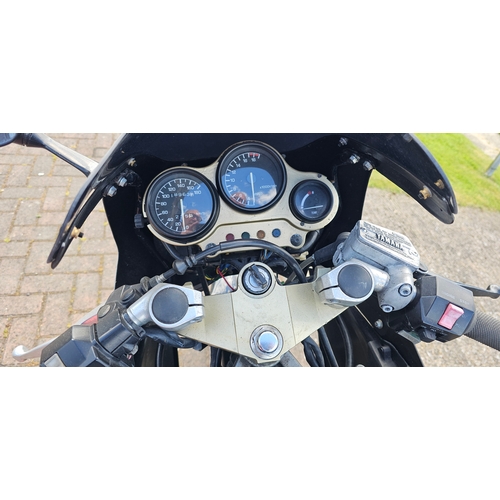 1987 Yamaha FZR 250 Genesis. Registration number D146 UUJ. Frame