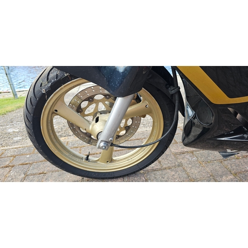 320 - 1987 Yamaha FZR 250 Genesis. Registration number D146 UUJ. Frame number 2KR 118041. Engine number no... 