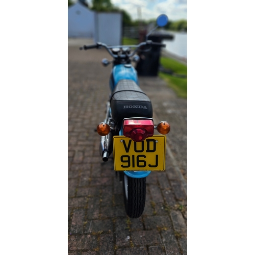301 - 1970 Honda CL175. Registration number VOD 916J. Frame number CL175 6006722. Engine number CL175E 600... 
