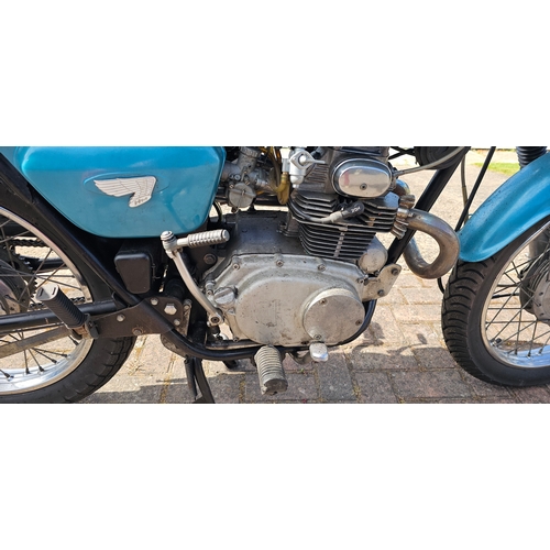 301 - 1970 Honda CL175. Registration number VOD 916J. Frame number CL175 6006722. Engine number CL175E 600... 