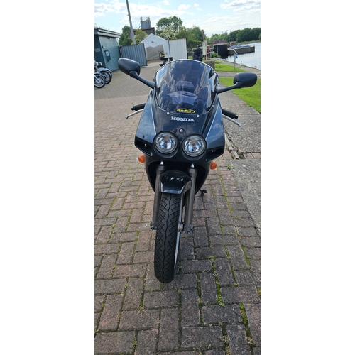 321 - 1996 Honda CBR 250R, Hurricane, 248cc. Registration number E936 FEO. Frame number MC19100 4254. Engi... 