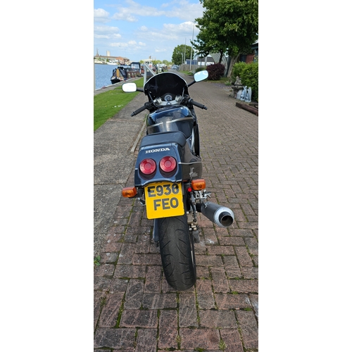 321 - 1996 Honda CBR 250R, Hurricane, 248cc. Registration number E936 FEO. Frame number MC19100 4254. Engi... 