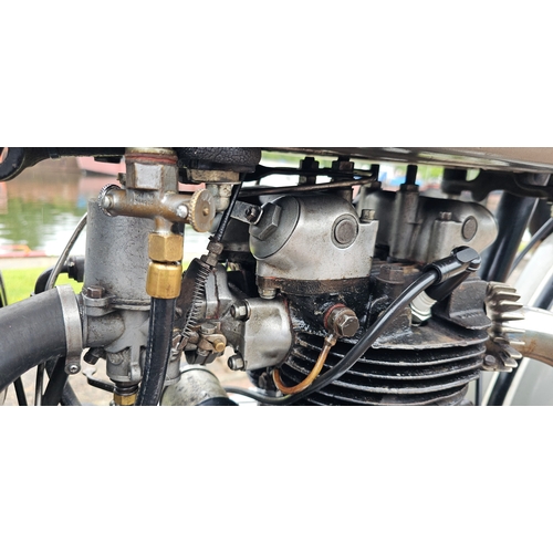 311 - 1948 Velocette MOV/MAC. Registration number JKH 563. Frame number 4170. Engine number MAC 11104.
Sol... 