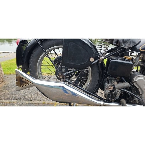 311 - 1948 Velocette MOV/MAC. Registration number JKH 563. Frame number 4170. Engine number MAC 11104.
Sol... 