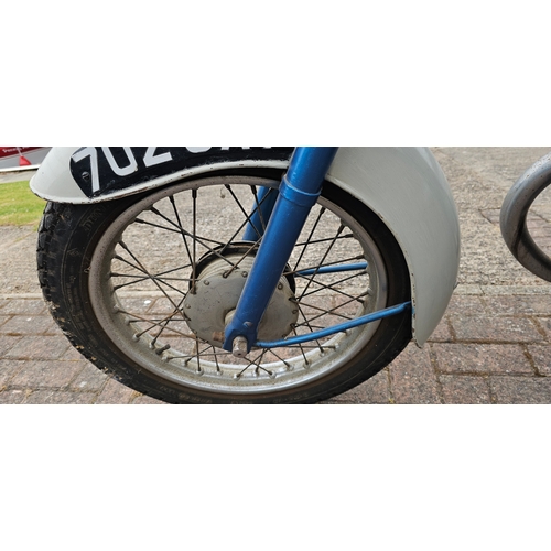 309 - 1963 James M25 Superswift, 249cc. Registration number 702 GAT. Frame number FM25 808. Engine number ... 