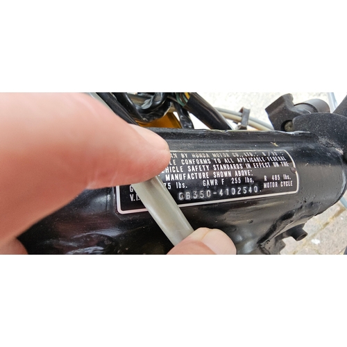 304 - 1972 Honda CB350 K4, 325cc. Registration number KGV 192K. Frame number CB350 4102540. Engine number ... 