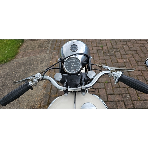 317 - 1963 Triumph T90 Tiger, 349cc. Registration number 142 UYD. Frame number T90H 30684. Engine number T... 