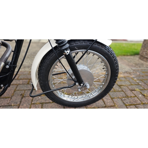 317 - 1963 Triumph T90 Tiger, 349cc. Registration number 142 UYD. Frame number T90H 30684. Engine number T... 