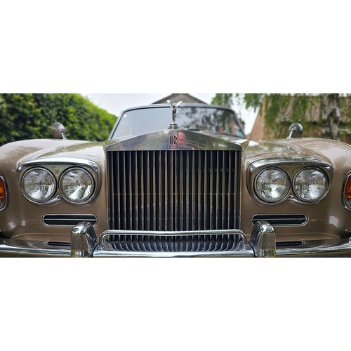 262 - 1968 Rolls Royce Silver Shadow I, 6,230cc. Registration number ESB 943. Chassis number SRH 3636. Eng... 