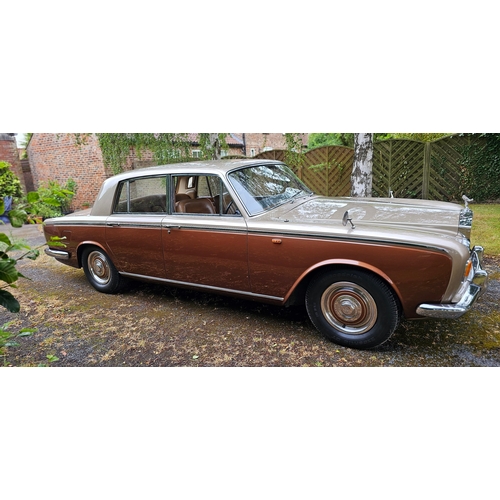 262 - 1968 Rolls Royce Silver Shadow I, 6,230cc. Registration number ESB 943. Chassis number SRH 3636. Eng... 