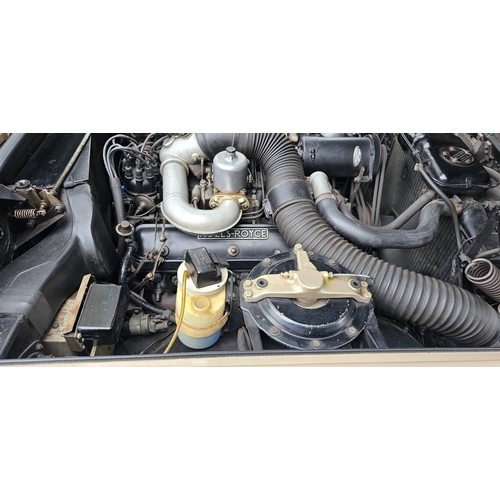 262 - 1968 Rolls Royce Silver Shadow I, 6,230cc. Registration number ESB 943. Chassis number SRH 3636. Eng... 