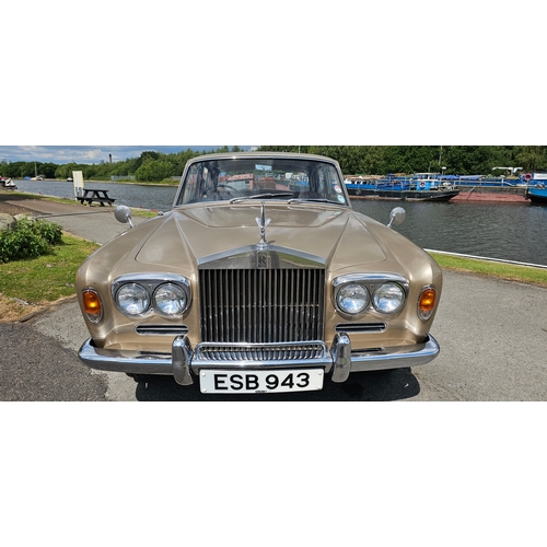 262 - 1968 Rolls Royce Silver Shadow I, 6,230cc. Registration number ESB 943. Chassis number SRH 3636. Eng... 