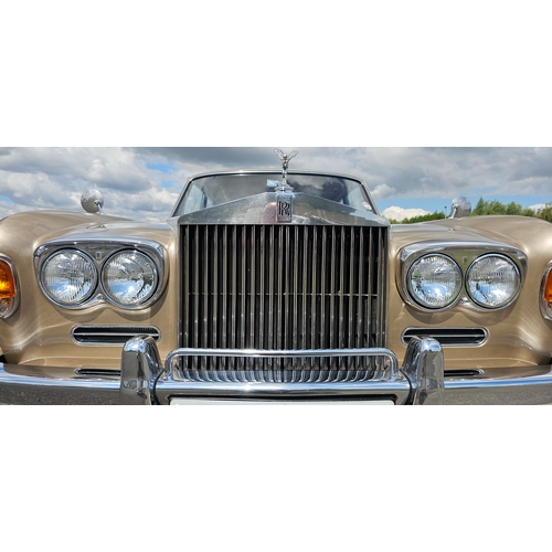 262 - 1968 Rolls Royce Silver Shadow I, 6,230cc. Registration number ESB 943. Chassis number SRH 3636. Eng... 