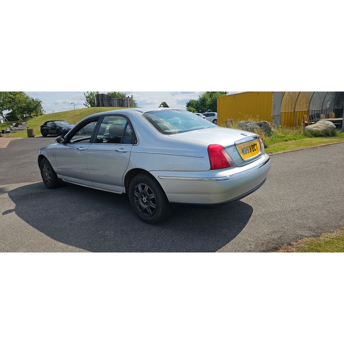 256 - 2000 Rover 75 Club, 1796cc. Registration number W893 DCT. VIN number SARRJSLPBYM121996. Engine numbe... 