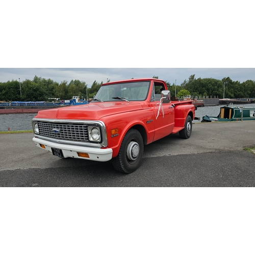 259 - 1971 Chevrolet C10 step side pickup, V8, 5,700cc. Registration number TNB 616J. Chassis number CE241... 