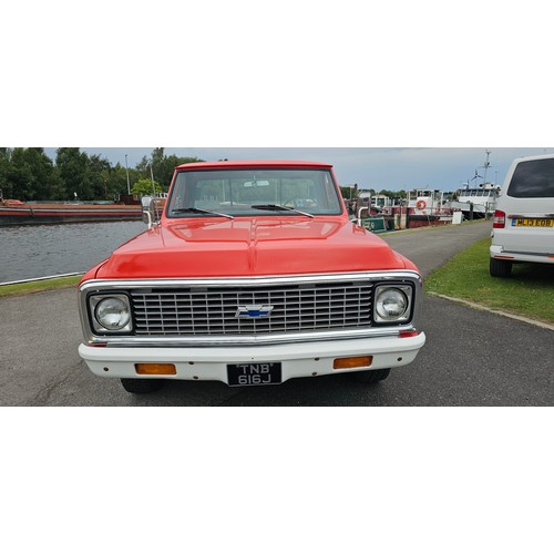 259 - 1971 Chevrolet C10 step side pickup, V8, 5,700cc. Registration number TNB 616J. Chassis number CE241... 