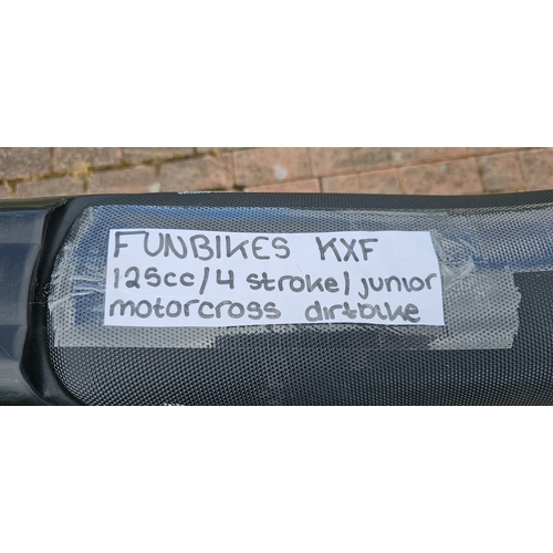 289 - Funbikes KXF125 pit bike, 120cc. Frame number 23HPMH302KXF125 163. Engine number 154FMI16C04817.
In ... 