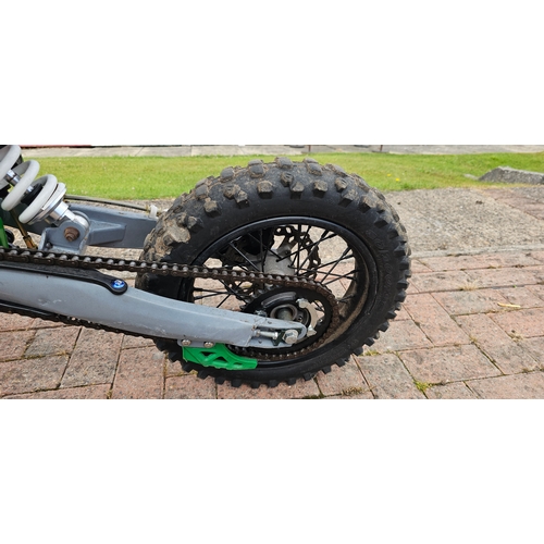 289 - Funbikes KXF125 pit bike, 120cc. Frame number 23HPMH302KXF125 163. Engine number 154FMI16C04817.
In ... 