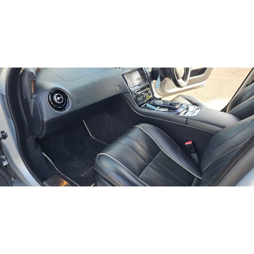 260 - 2013 Jaguar XJ Portfolio V6 Diesel automatic, 2,993cc. Registration number OY13 FWZ. VIN number SAJA... 