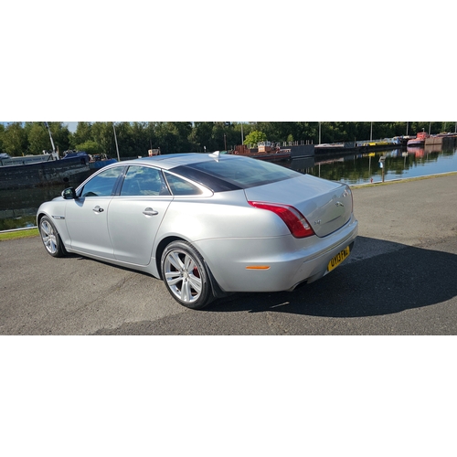 260 - 2013 Jaguar XJ Portfolio V6 Diesel automatic, 2,993cc. Registration number OY13 FWZ. VIN number SAJA... 