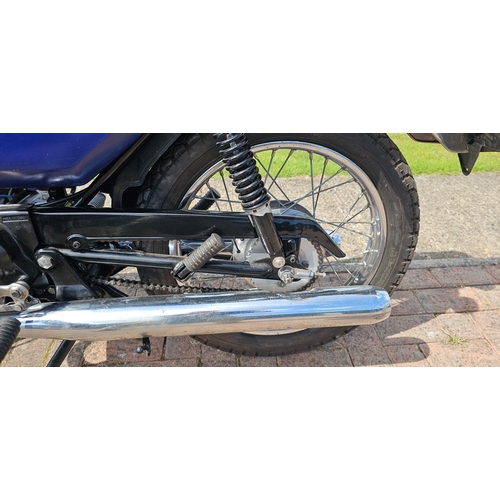 303 - 1979 Yamaha RD200, 195cc. Registration number VJJ 258T. Frame number 1E8 104902. Engine number 1E800... 