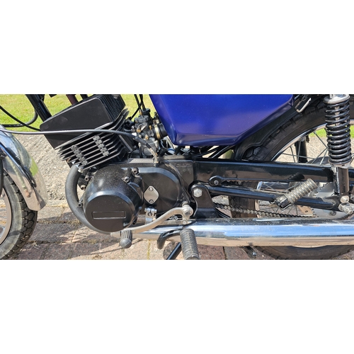 303 - 1979 Yamaha RD200, 195cc. Registration number VJJ 258T. Frame number 1E8 104902. Engine number 1E800... 