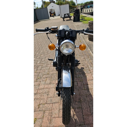 303 - 1979 Yamaha RD200, 195cc. Registration number VJJ 258T. Frame number 1E8 104902. Engine number 1E800... 