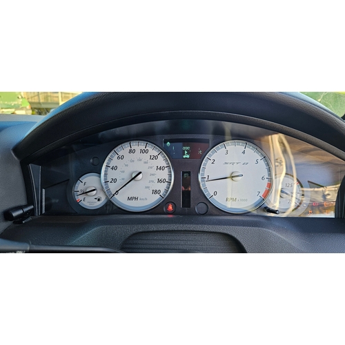 254 - 2007 Chrysler 300C SRT-8, automatic, 6063cc. Registration number CRZ 9127. VIN number 1C3H9EW07Y5370... 