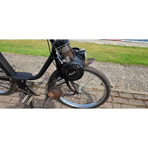 285 - 1962 Velo Solex S2200 V1, 49cc. Registration number 804 UYM (non transferrable). Frame number 227303... 