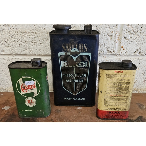 56 - A Smiths Bluecol Antifreeze half gallon can, a Castrol XL and Redex can (3)