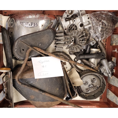124 - A quantity of Triumph spares (2)