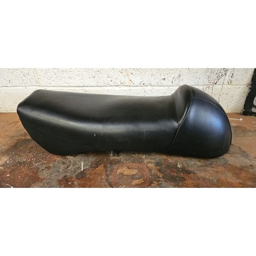 172 - A NOS Velocette Thruxton seat