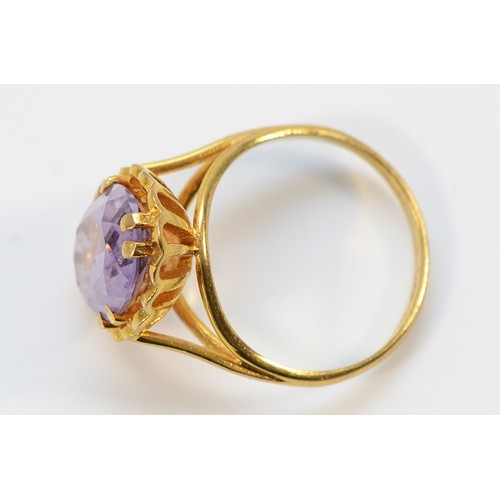 16 - A 9ct gold amethyst dress ring, 13mm x 10mm amethyst, O 1/2, 4g