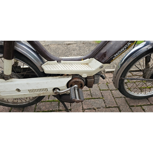 343 - 1981 Honda Camino DX 49cc. Registration number CEE 285X. Frame number V1170832. Engine number not fo... 