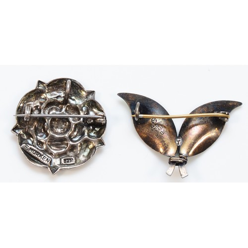 David Andersen, a 925 silver and enamel leaf brooch, 40mm, with an