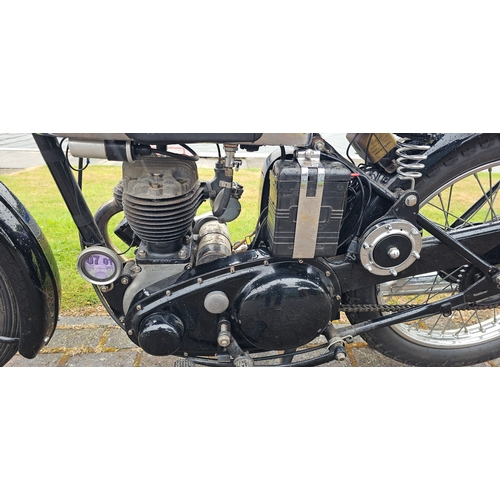 487 - 1949 BSA C10, 249cc. Registration number GSL 204 (non transferrable). Frame number ZC10 76826. Engin... 