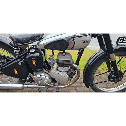 487 - 1949 BSA C10, 249cc. Registration number GSL 204 (non transferrable). Frame number ZC10 76826. Engin... 