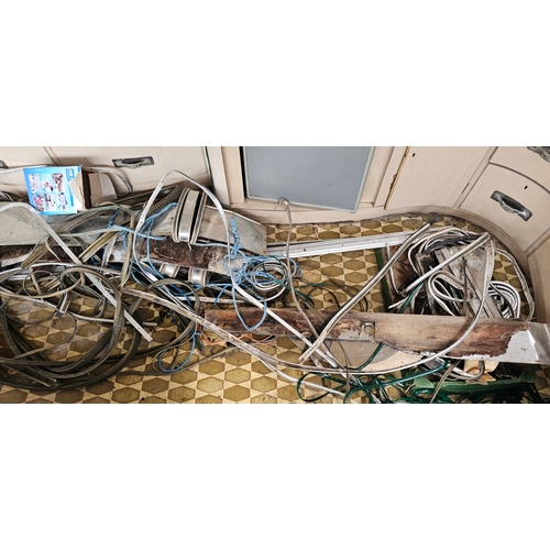 470 - C.1970's Vickers of Blackpool Roma caravan, PLEASE NOTE VIEWING BY ARRANGEMENT AS IT IS NOT ON SITE ... 