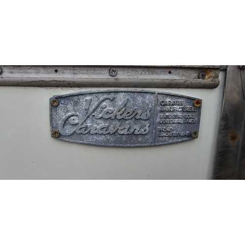 470 - C.1970's Vickers of Blackpool Roma caravan, PLEASE NOTE VIEWING BY ARRANGEMENT AS IT IS NOT ON SITE ... 
