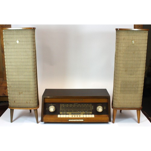 Grundig model 5199 vintage valve radio, c. 1960's , 59 x 28 xx