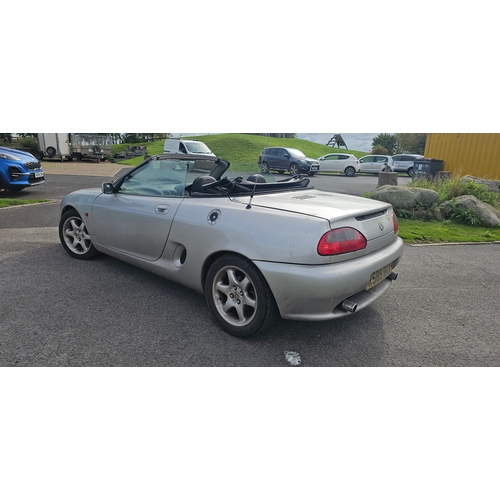 458 - 1997 MGF, 1796 cc. Registration number R589 BKV.
Sold with the green new keepers slip.
Mileage 88,89... 