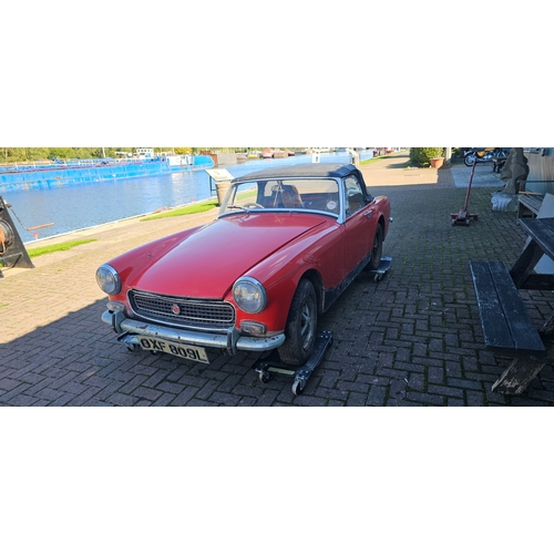461 - 1972 MG Midget, 1275cc, project. Registration number OXF 809L. Chassis number GAN5 121551 G. Engine ... 
