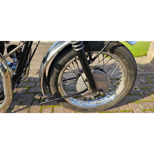 508 - 1960 Triumph 6T Thunderbird, 650cc. Registration number 805 XWG (non transferrable). Frame number 49... 