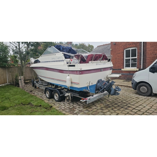 471 - Bayliner Ciera 2655 cruiser, c.1985. Hull ID BL2B87SJA585. Four berth weekend cruiser. With inboard ... 