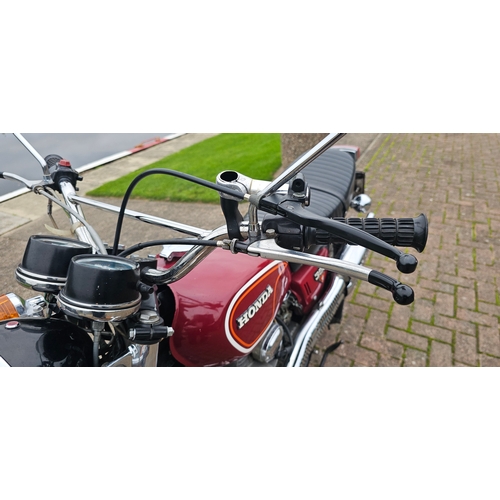 512 - 1972 Honda CL350. Registration number FHH 668K. Frame number CL350 4057855. Engine number CL350E 416... 