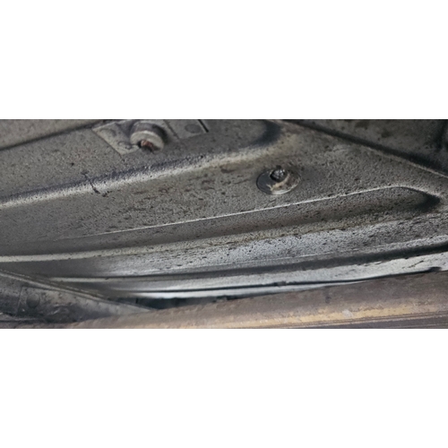 467 - 1971 MGB roadster, Heritage reshell, 1950cc. Registration number KHF 109K. Chassis number GHN5 25268... 