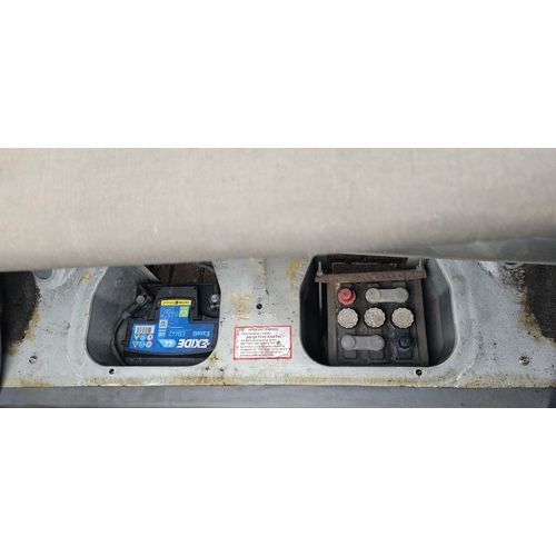 467 - 1971 MGB roadster, Heritage reshell, 1950cc. Registration number KHF 109K. Chassis number GHN5 25268... 